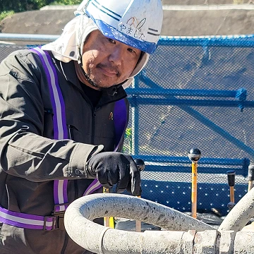 作業中の作業者